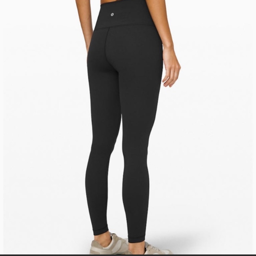 High waisted lulu lemon leggings Size 6